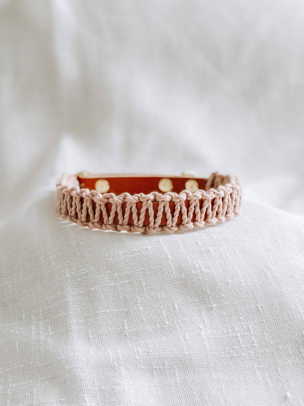 The Macramé Collar — Rose
